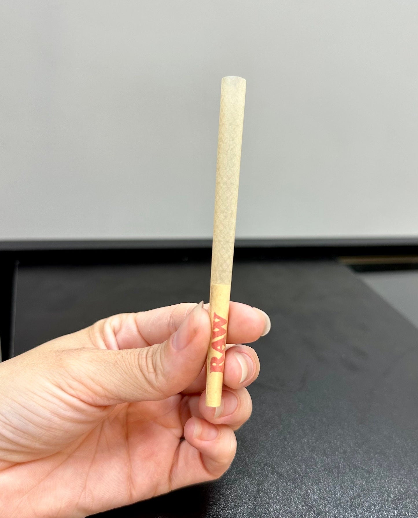 UP TO 200 King Size Pre-Rolled Cones - RAW
