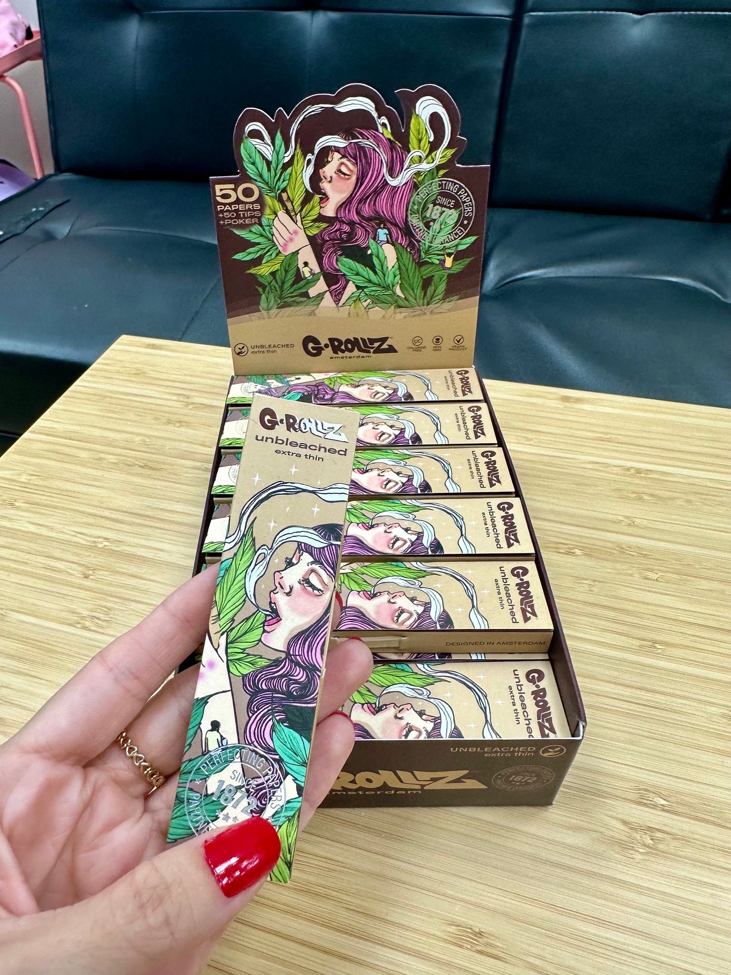 G-ROLLZ - King Size Rolling Papers , Tips & Poker.