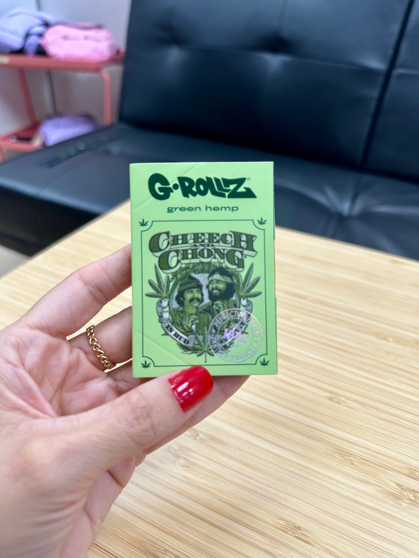 G-Rollz | 50 1 1/4 Size Papers + Tips & Tray + Bamboo Poker