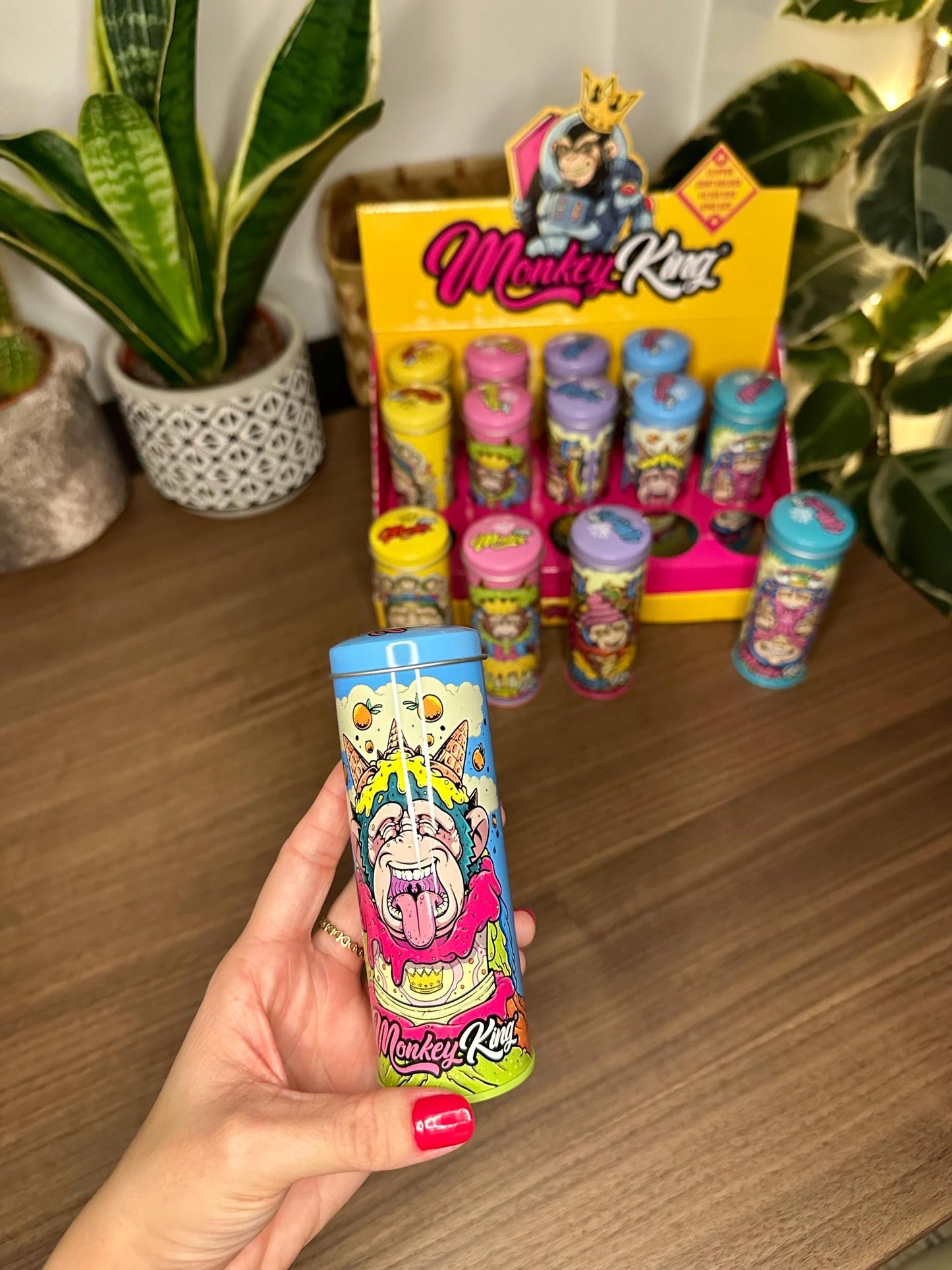 Monkey King - Round Metal Tin & Starter Kit