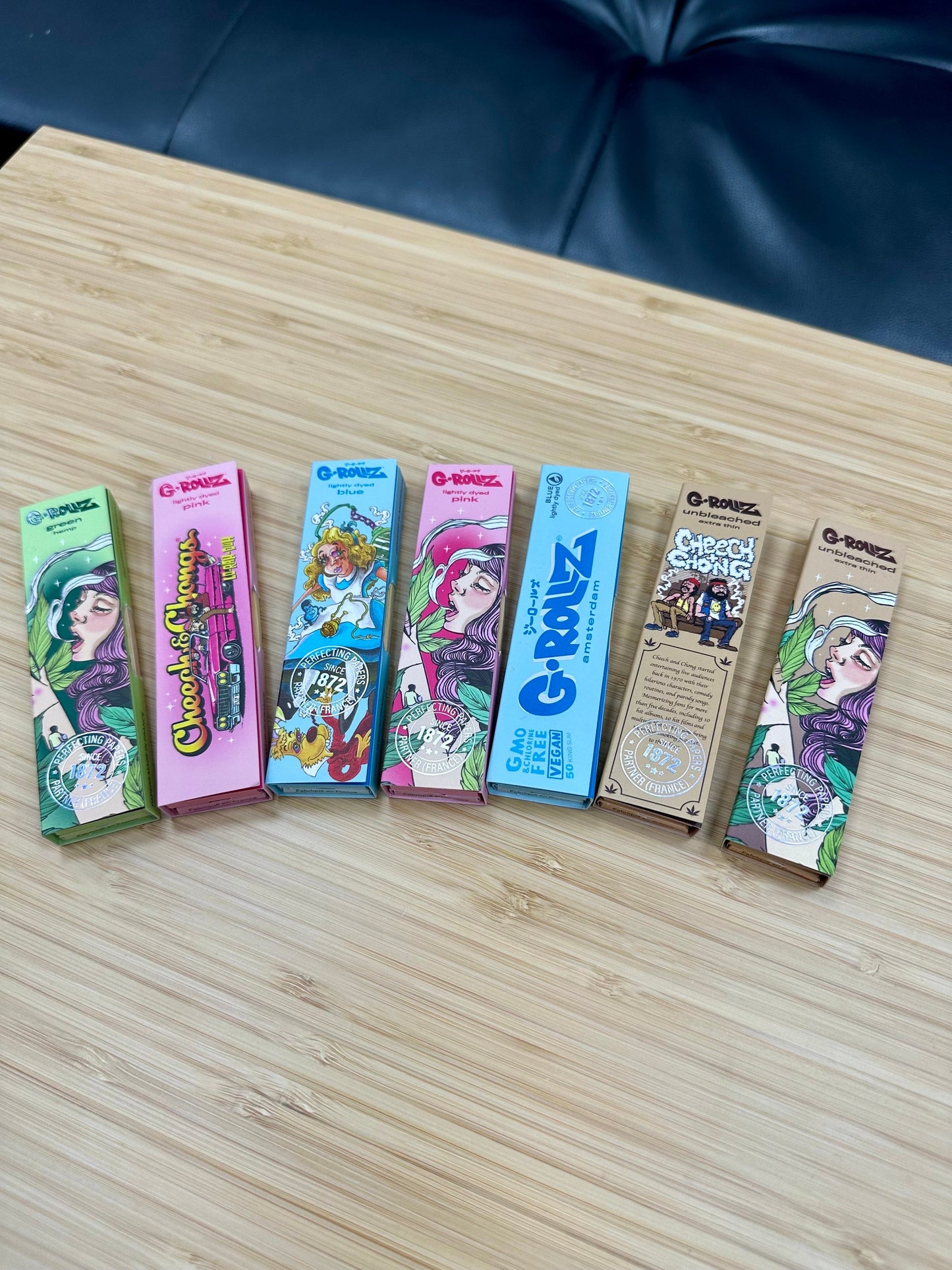 G-ROLLZ - King Size Rolling Papers , Tips & Poker.